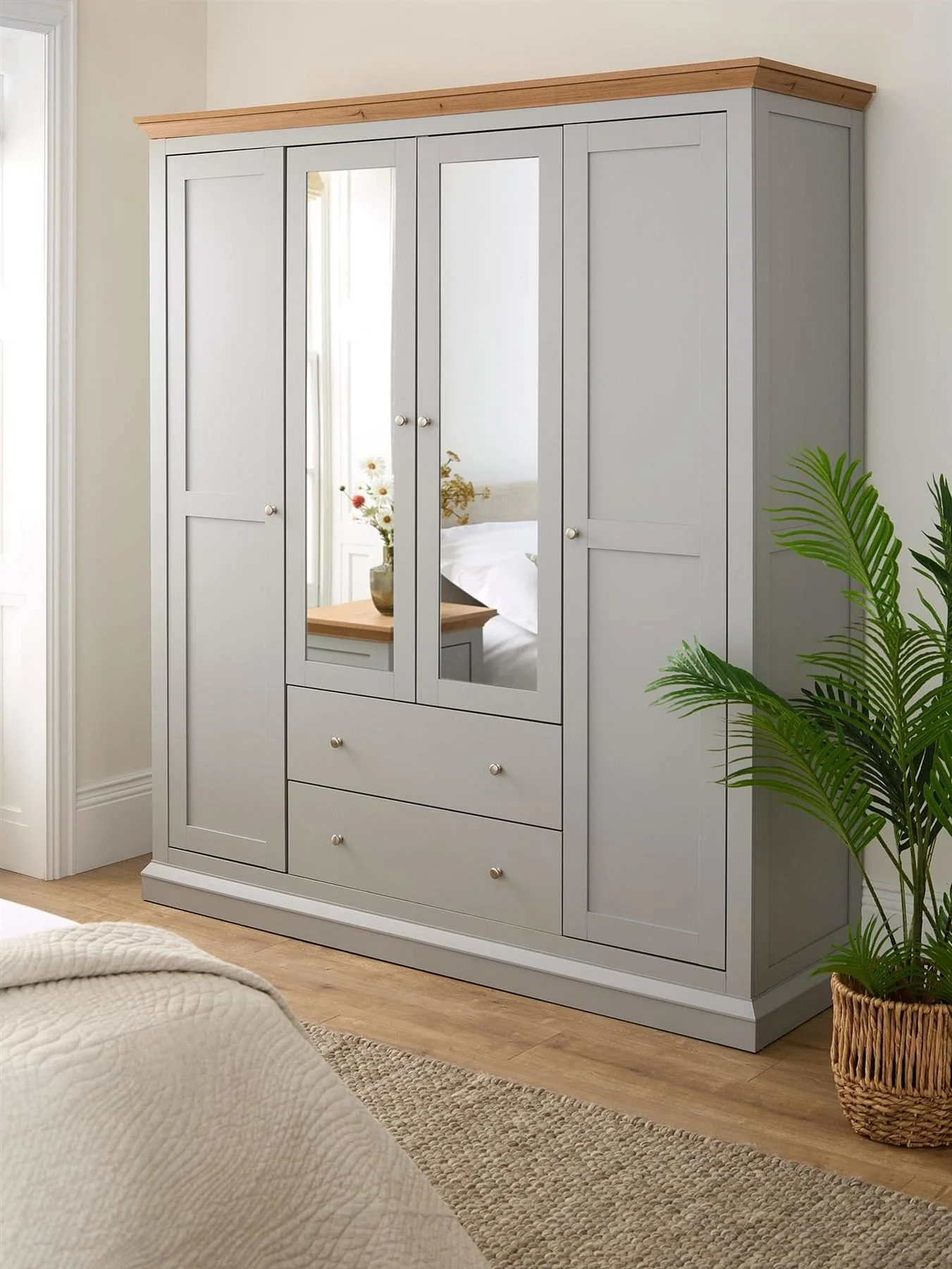 Hanna 4 Door 2 Drawer Mirrored Combi Wardrobe Grey Oak Storage Bedroom