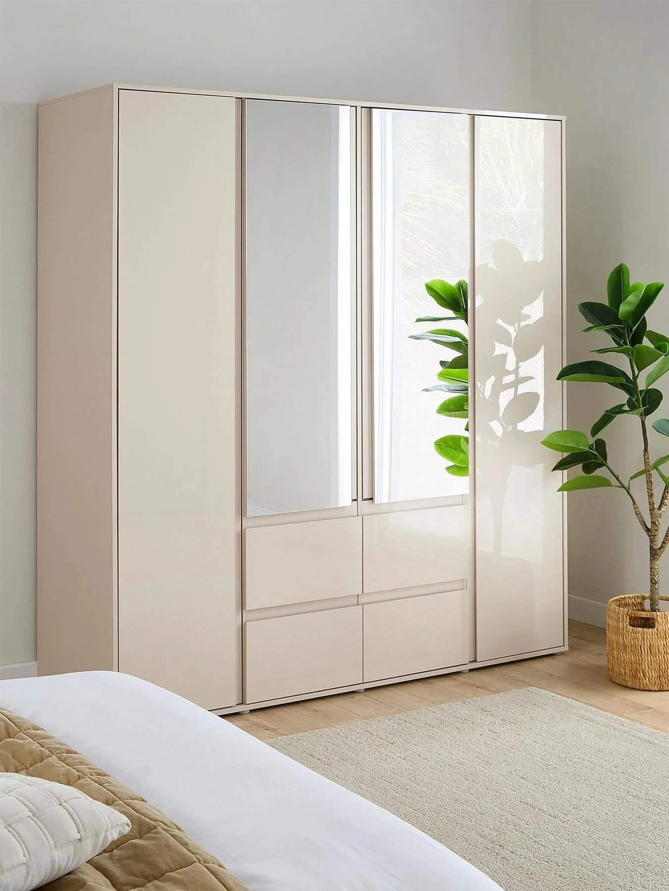 Layton Gloss 4 Door 4 Drawer Combi Wardrobe Oatmeal Modern High Gloss