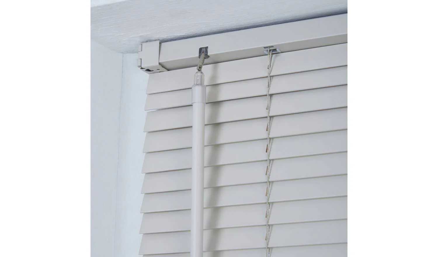 Little Black Book 25mm Venetian Blind Warm Grey 180x160cm Light Filter - Image 2