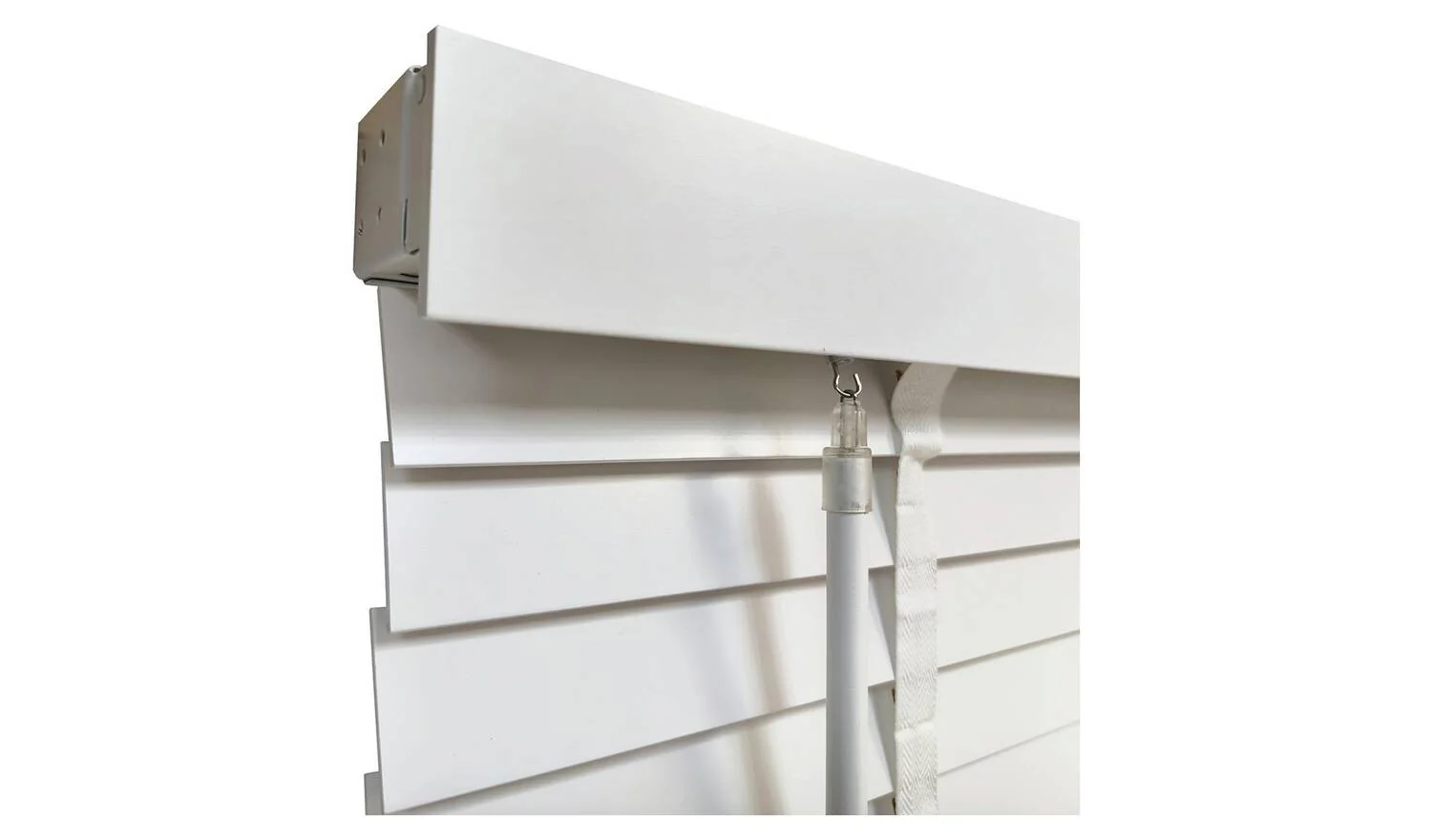 Little Black Book 50mm Venetian Blind White 60x130cm Privacy - Image 3