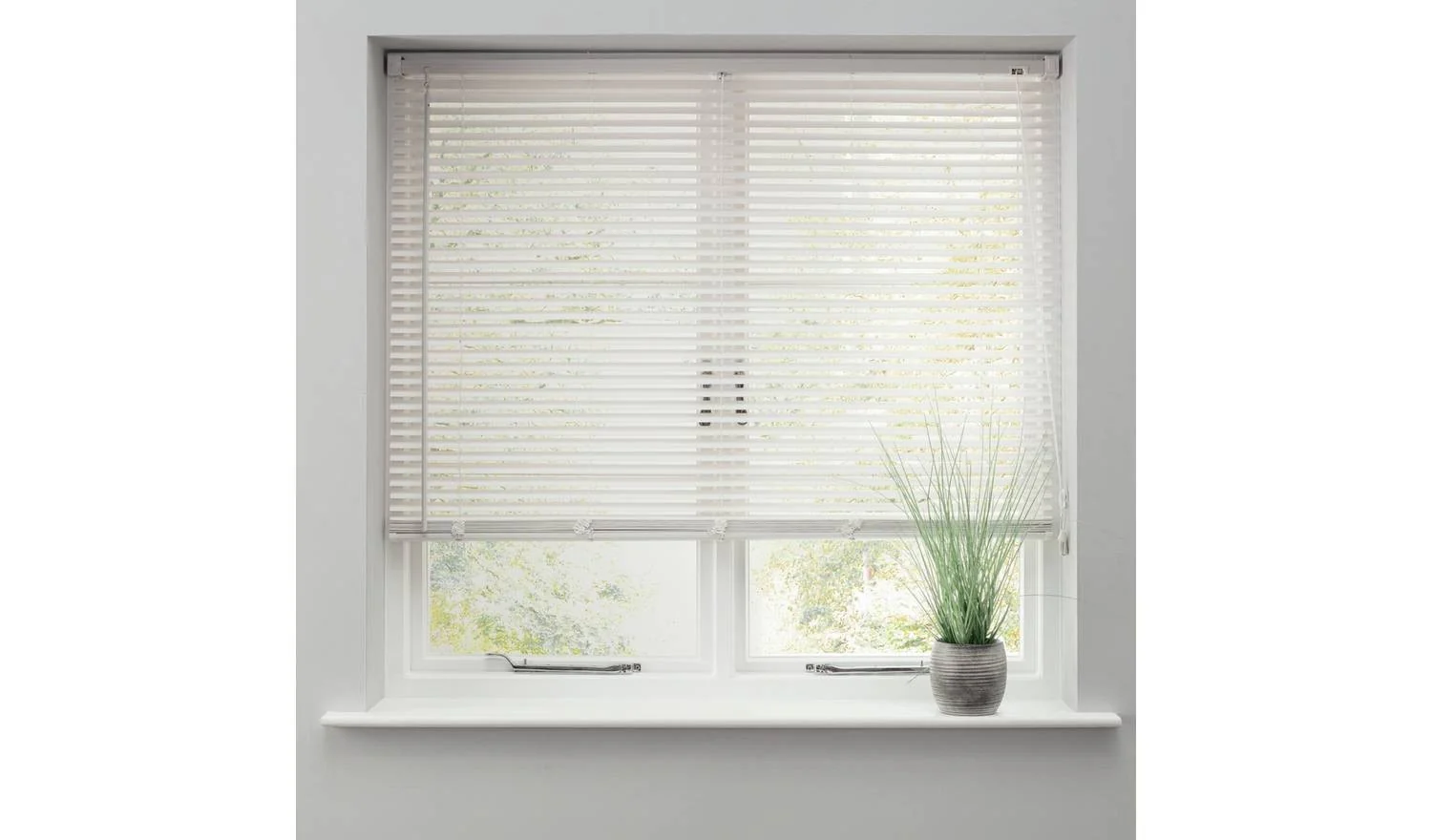 Plastic Super White Venetian Blind 120x160cm Window Treatment Privacy
