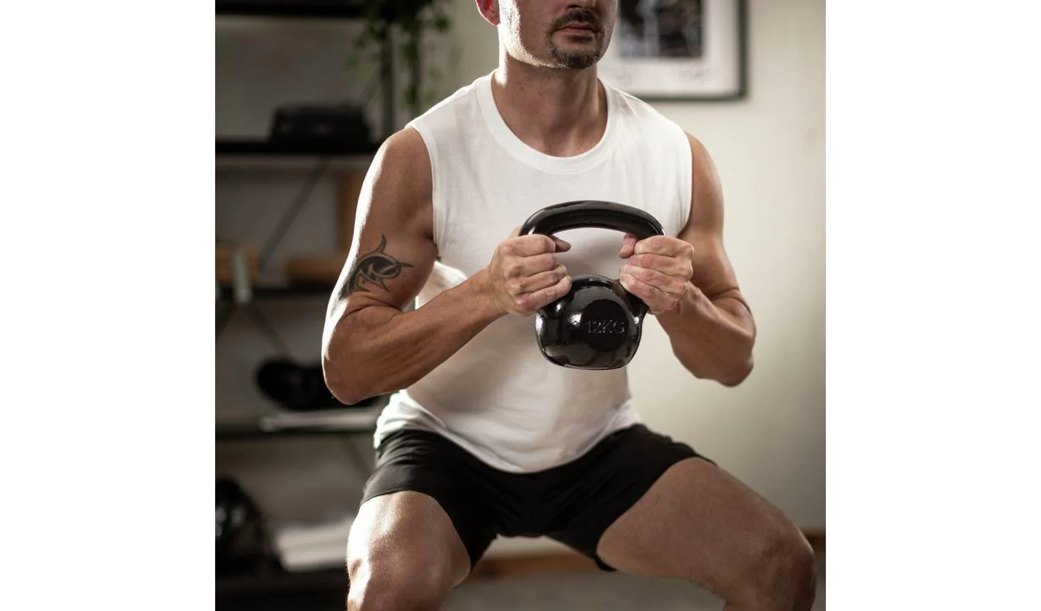Pro Fitness 12kg Kettlebell Cast Iron Black Home Workout - Image 2