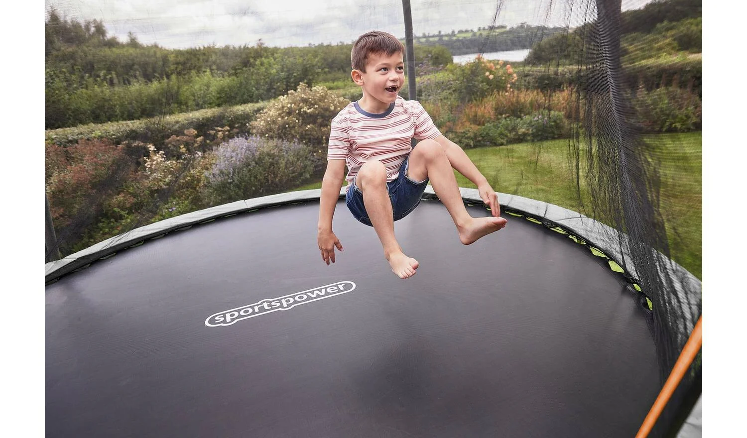 Sportspower 10ft Outdoor Kids Trampoline with Enclosure - Image 4