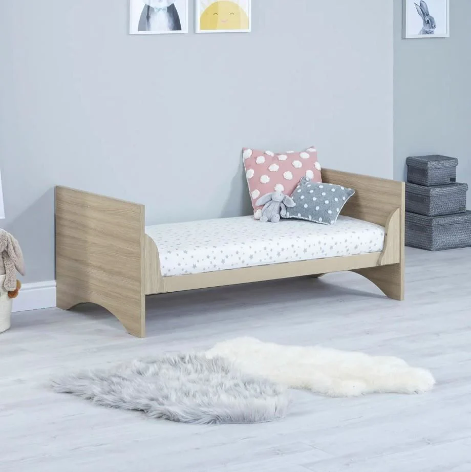 Veni Cot Bed Oak Convertible Toddler Kids Children Bed - Image 3